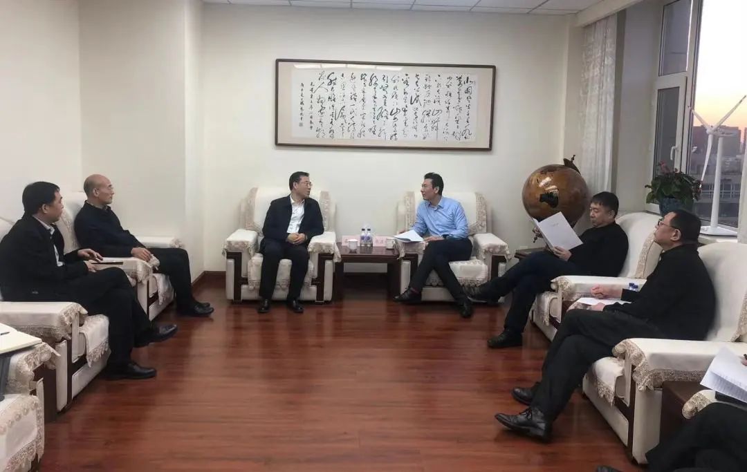 華電吉林公司黨委書記孫毅、黨委副書記鄭成杰拜會吉林省能源局黨組書記、局長趙彥峰
