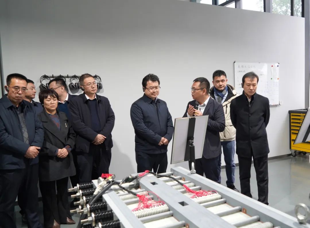 慶陽市委常委、西峰區(qū)委書記孔衛(wèi)濤一行考察寰